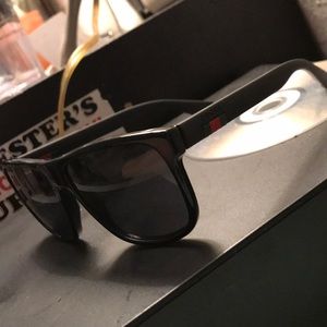 Gucci glasses got as a gift and don’t wear much